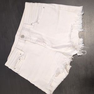 Levi's white highrise shorts
